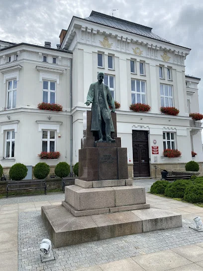 Pomnik Ignacego Łukasiewicza w Krośnie